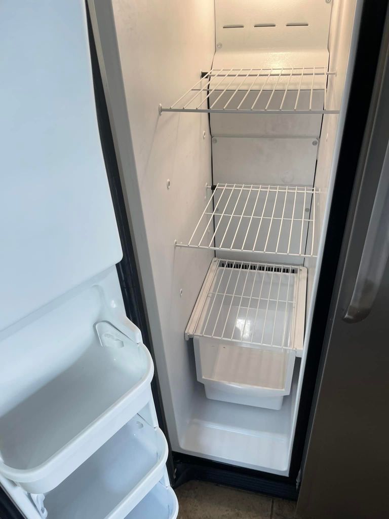Gallery Image : K.E.E Cleaning Service